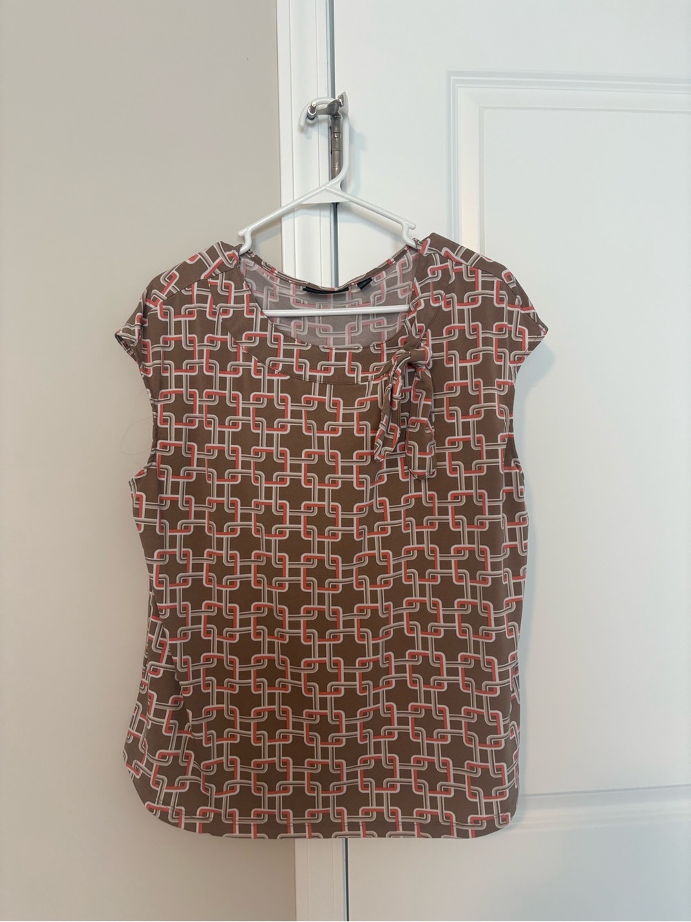 New York & Company Brown Geo-Print Cap Sleeve Top with Bow Detail